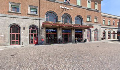 Dott. Francesco Bovarini , Osteopata foto