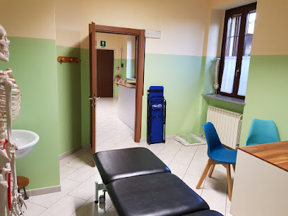 Studio Forma e Funzione-Fisioterapia-pelviperineale-Tecar/Laser-Ozono-Ayurveda-Podologia-Psicoterapia-Dott. Mario Miriani – Cuggiono