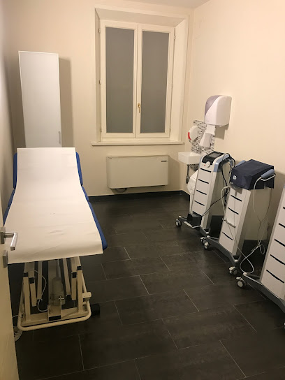 Fisioterapia 10 Trattamenti 200€ foto 