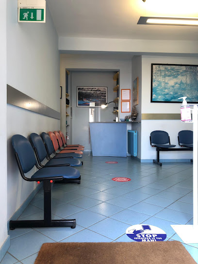 Centro di Ortopedia e Fisioterapia, Dr.Giuseppe Nocera foto 